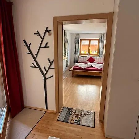 Alpin-Check-In Apartment Reutte